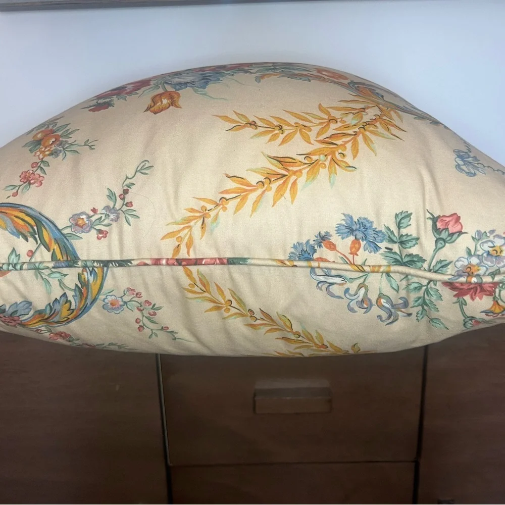 Vintage Lee Jofa pillow 23x23 feather insert